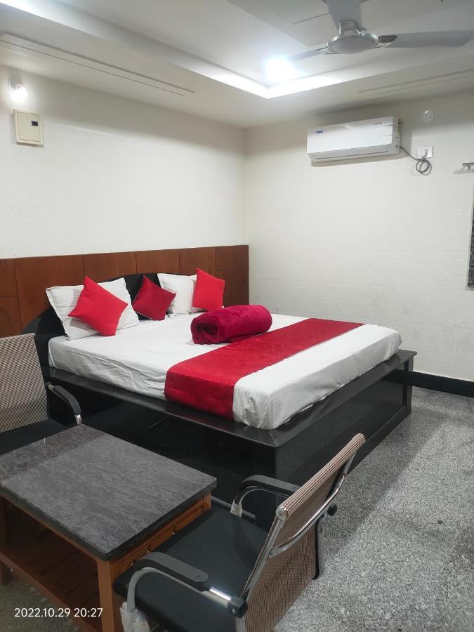 Hotel New Maruthi Inn, Lb Nagar Hyderabad Esterno foto